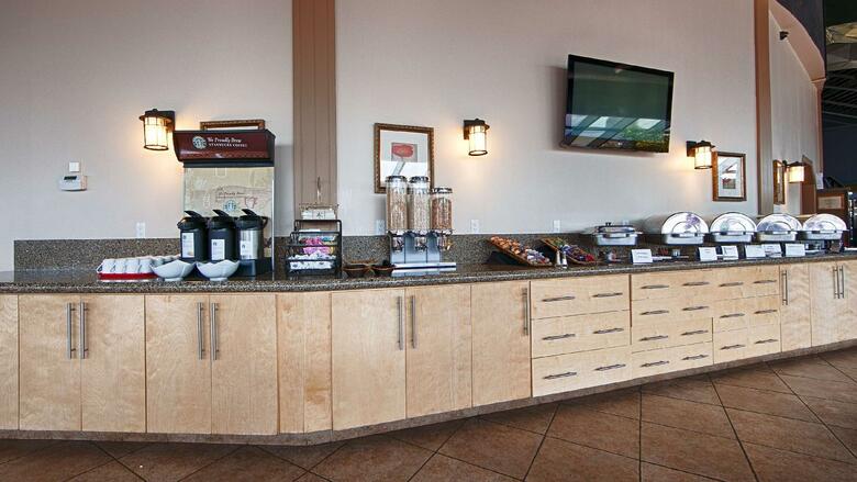 Best Western Plus Mirage Hotel And Resort