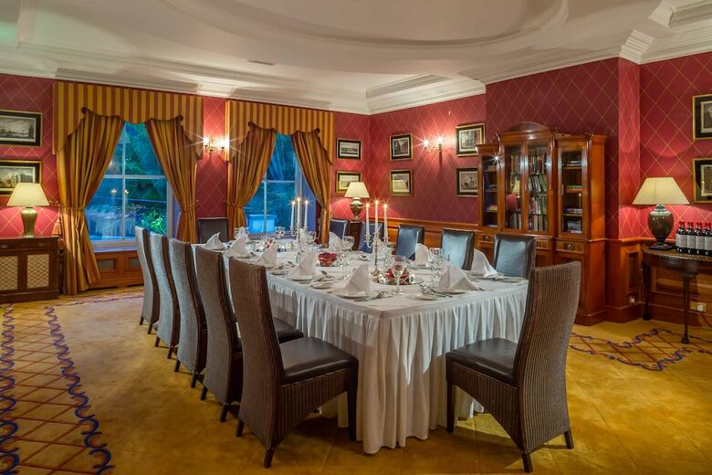 The Glenview Hotel & Leisure Club