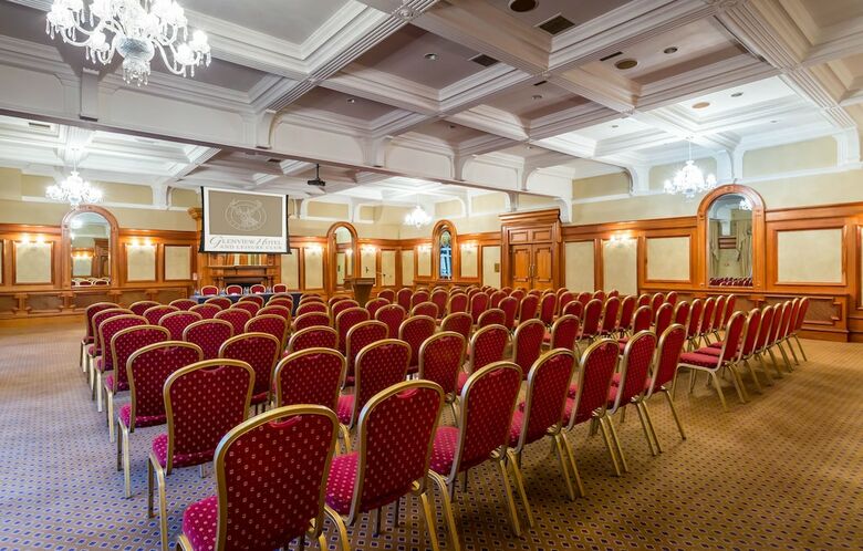 The Glenview Hotel & Leisure Club