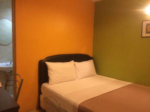 City Star Hotel