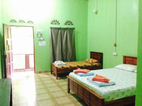 Hotel Nusa Holiday Village
