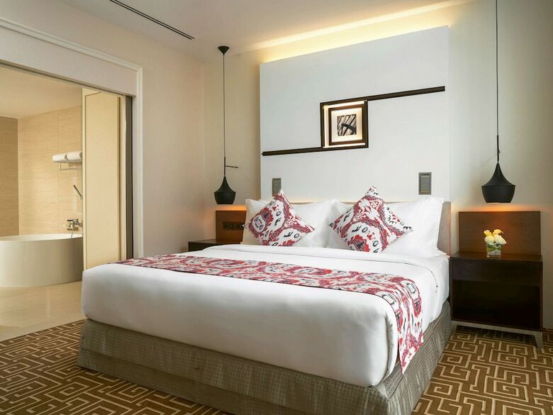 Movenpick Hotel & Convention Centre Klia