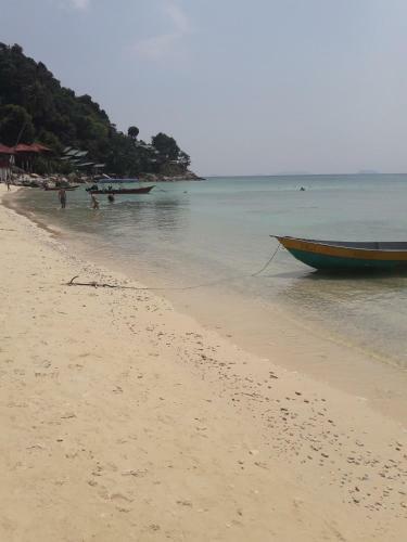 Hotel Senja Bay Resort