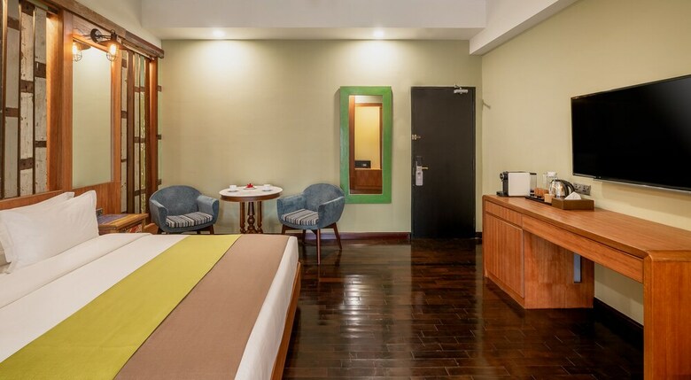 Treasures Hotel And Suites
