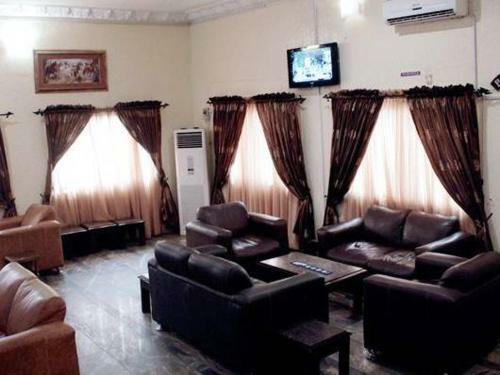 Hotel Havannah Suites & Conference Center