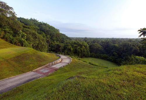 Ibom Hotel & Golf Resort