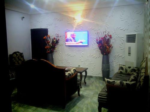 Hotel House 57 Oyetan