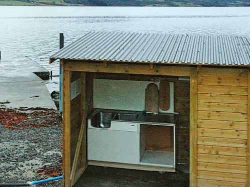 Two-bedroom Holiday Home In Aver�y 3