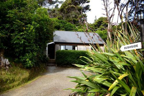 Secluded Getaway - Romantic And Tranquil Akaroa Holiday Home