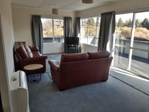 Bright & Sunny On Braemar