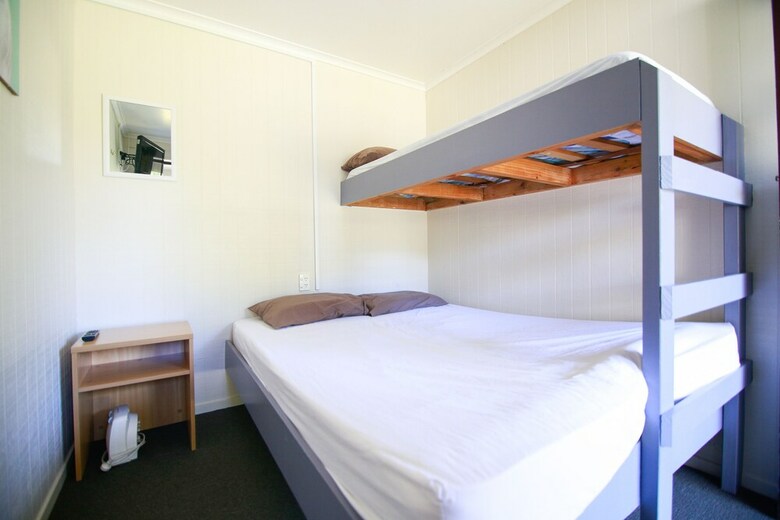 Bulls Motel & Holiday Park