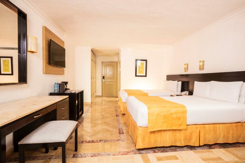 Hotel Krystal Canc�n