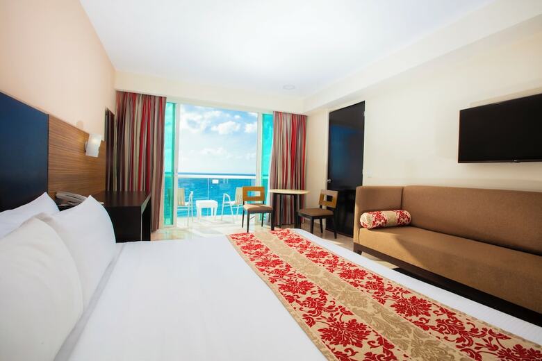 Hotel Krystal Canc�n