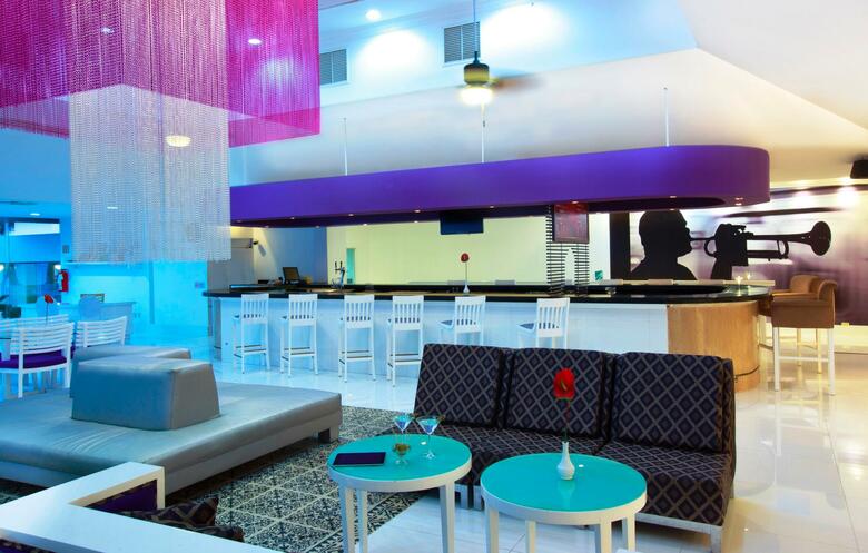Hotel Krystal Canc�n