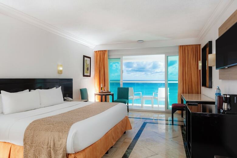 Hotel Krystal Canc�n
