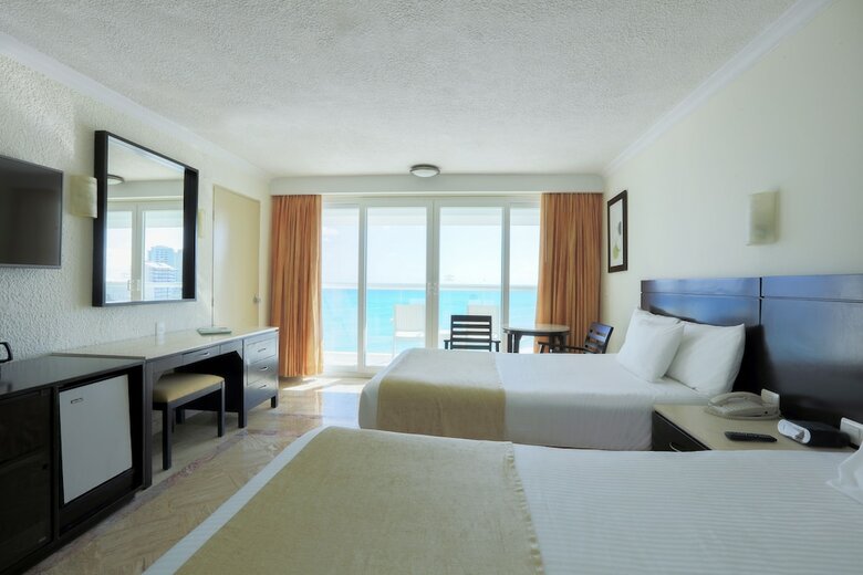 Hotel Krystal Canc�n