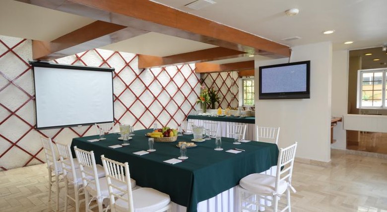 Hotel Misi�n Express Zona Rosa