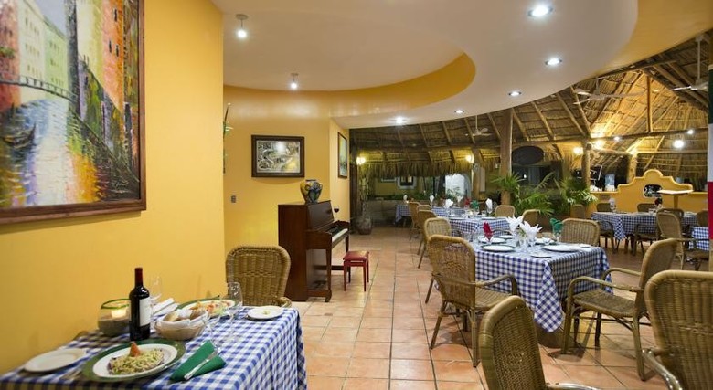 Hotel Costa Club Punta Arena