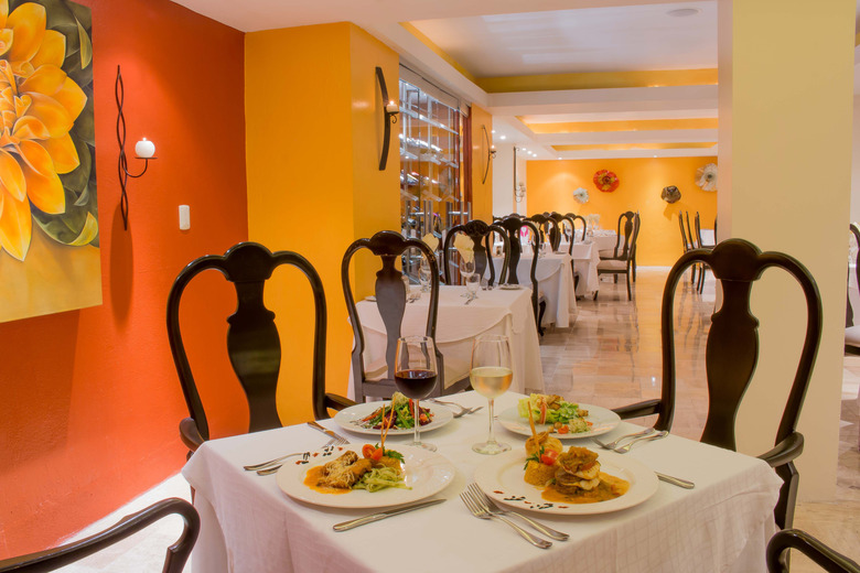 Hotel Plaza Pelicanos Grand Beach Resort