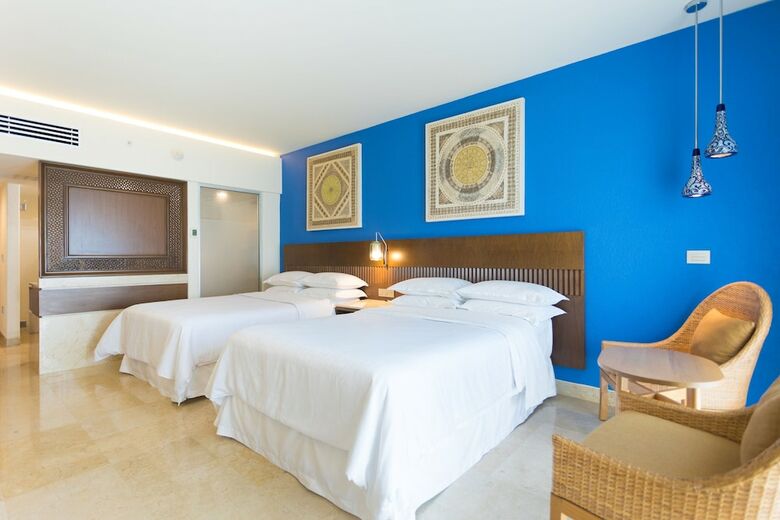 Hotel Sheraton Buganvilias Resort And Convention Center