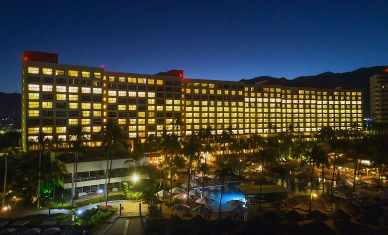 Hotel Sheraton Buganvilias Resort And Convention Center