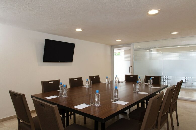 Hotel Sheraton Buganvilias Resort And Convention Center