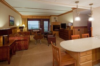 Hotel Crowne Plaza Lake Placid Resort