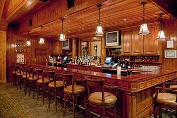 Hotel Crowne Plaza Lake Placid Resort