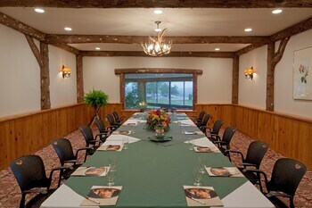 Hotel Crowne Plaza Lake Placid Resort
