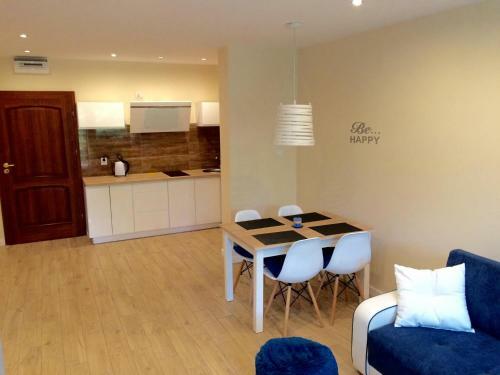Apartamenty Sosnowe Nad Morzem ?uk?cin