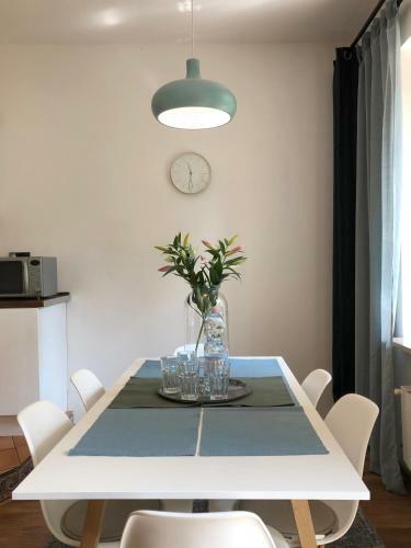 A Place Like Home Apartamenty Wiewiorcza