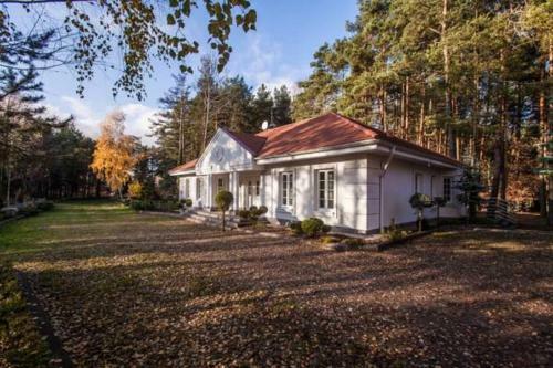 Villa Dworek My?liwski