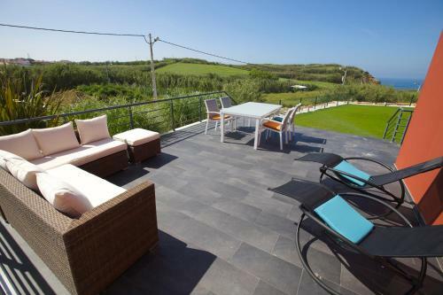 Villa Mastlo Assenta Pt - With Indoor Pool And Ocean View