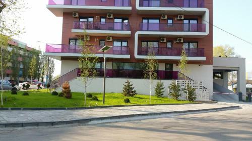 Sophia Sunrise Seaview Mamaia Serviced Apartment