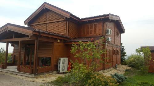 Sat de Vacanta Ciprian Porumbescu