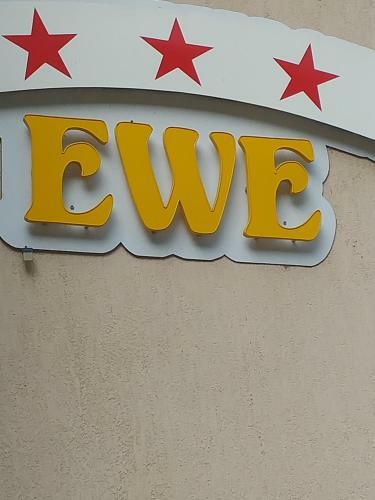 Hostal Pensiunea Ewe