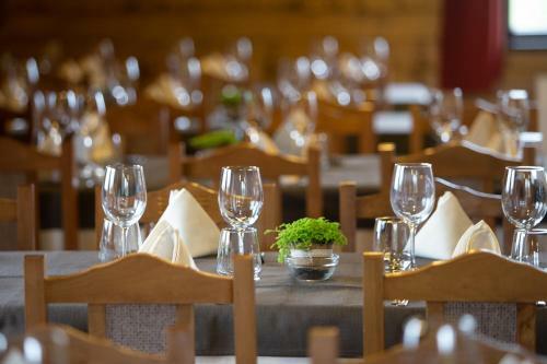 Hostal Pensiunile Zori de Zi Si Apus de Soare