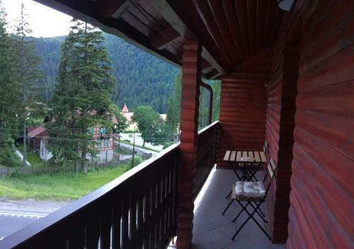 Hostal Casa Skandik H�z