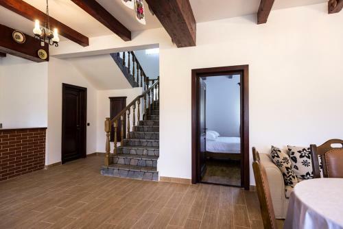 Agroturismo Pensiunea Sanziene