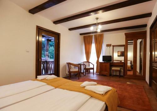 Hostal Pensiunea Roua Muntelui