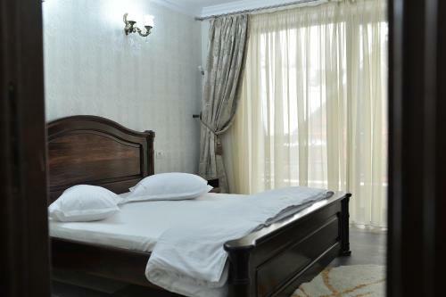 Hostal Edy's Royal Predeal