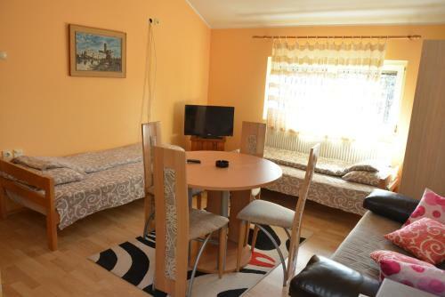 Apartmani Nais Zlatibor