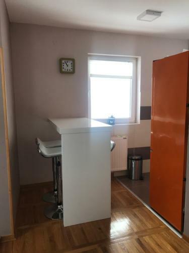 Mountain View Apartment