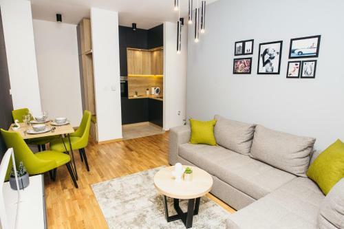 Arena Big Luxury Apartments