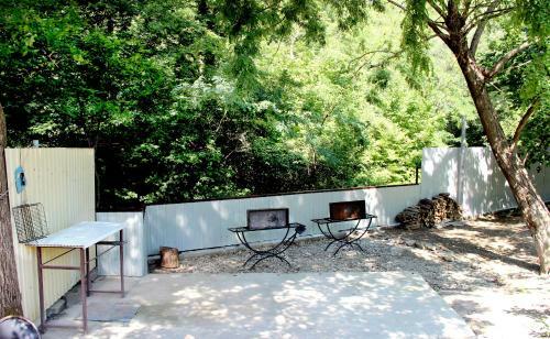 Hostal Guest House Kak Doma