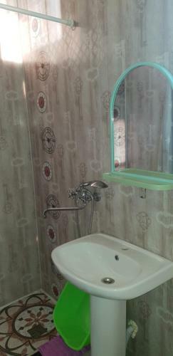 Hostal Usadba Panteleya Guest House