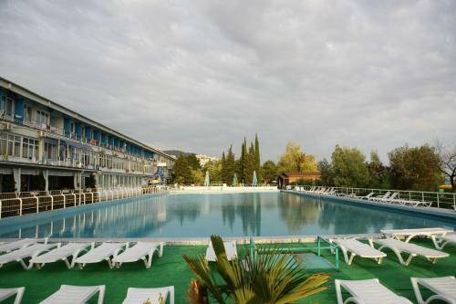 Hotel Pansionat Edem Building ?2