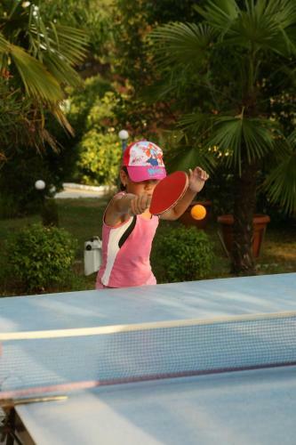 Hotel Pansionat Edem Building ?2