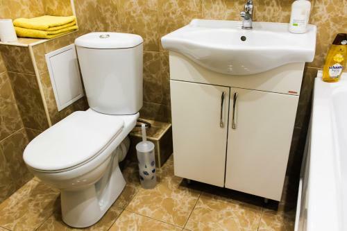 Apartment Atmosfera On Pritomskiy Prospekt