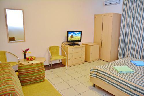 Hotel Complex Glafirovkaland